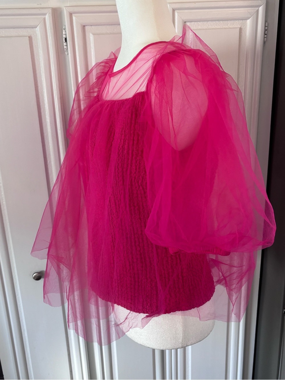 Anthropologie Pink Sheer Tulle Puff Sleeve Smocked Blouse Top Size Small - Picture 6 of 12